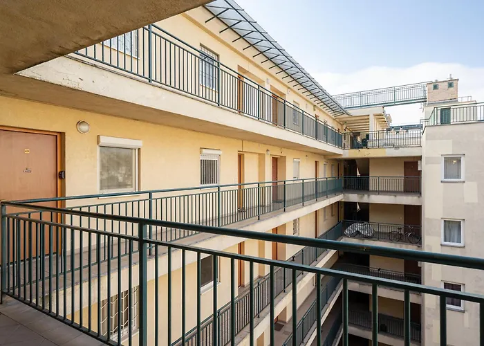 Mystic Meadows Apartment